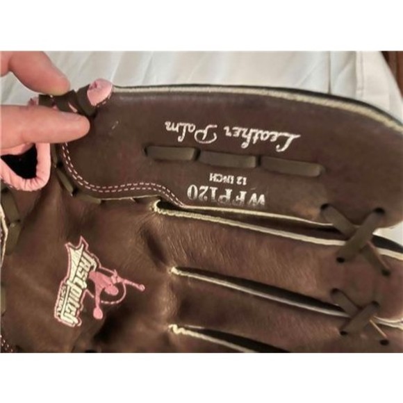 Rawlings WFP120 Women’s / Girl's 12” Fast Pitch Softball Glove Right Hand Throw - Picture 3 of 6